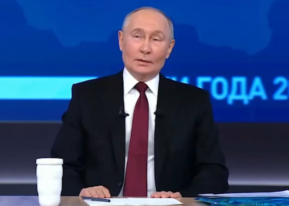 Кремлівський диктатор заявив про "«успішні випробування" Буревісника та знову згадав про Орєшнік